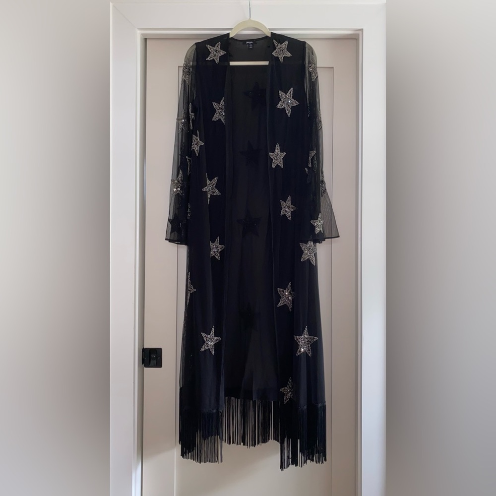 NASTY GAL STAR FRINGE KIMONO SIZE 4